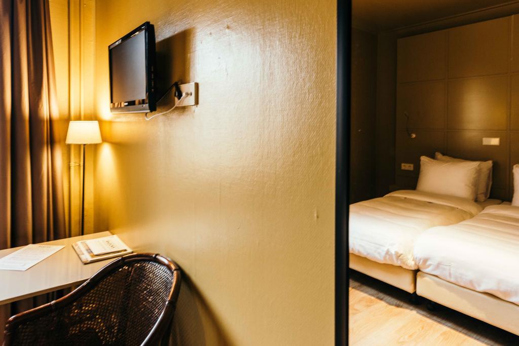 Hotel Raecks Haarlem Esterno foto