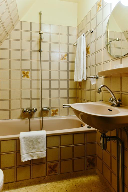 Hotel Raecks Haarlem Esterno foto
