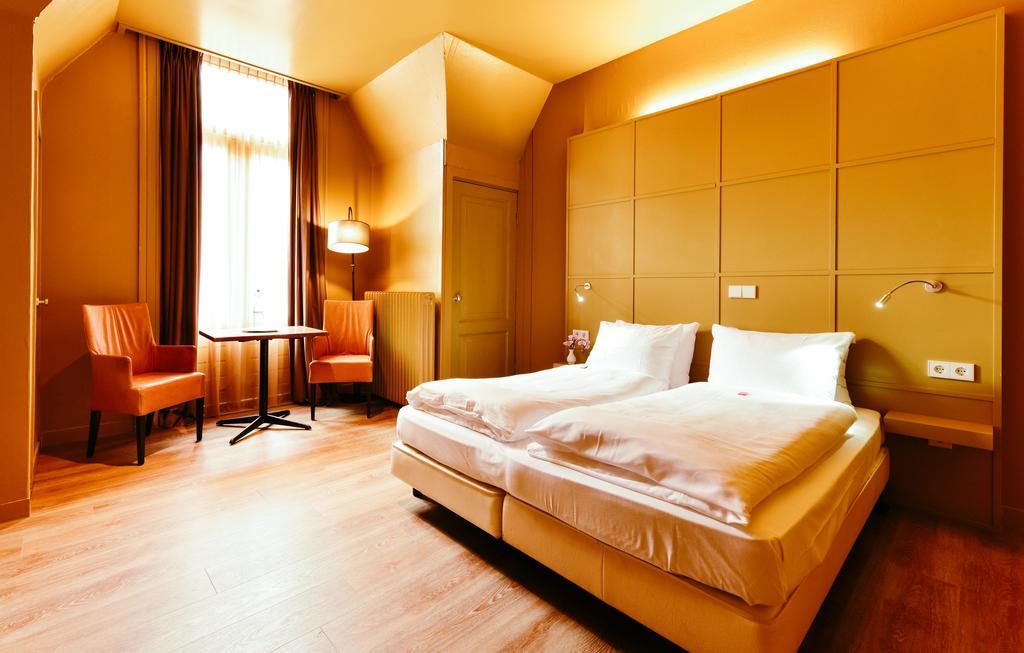Hotel Raecks Haarlem Esterno foto