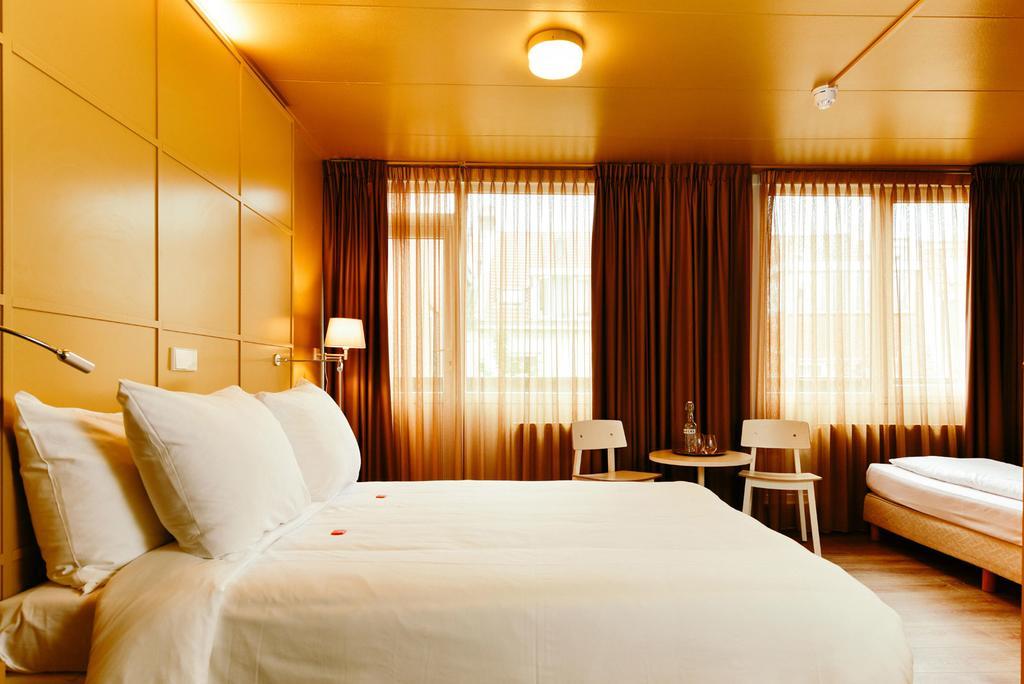 Hotel Raecks Haarlem Esterno foto