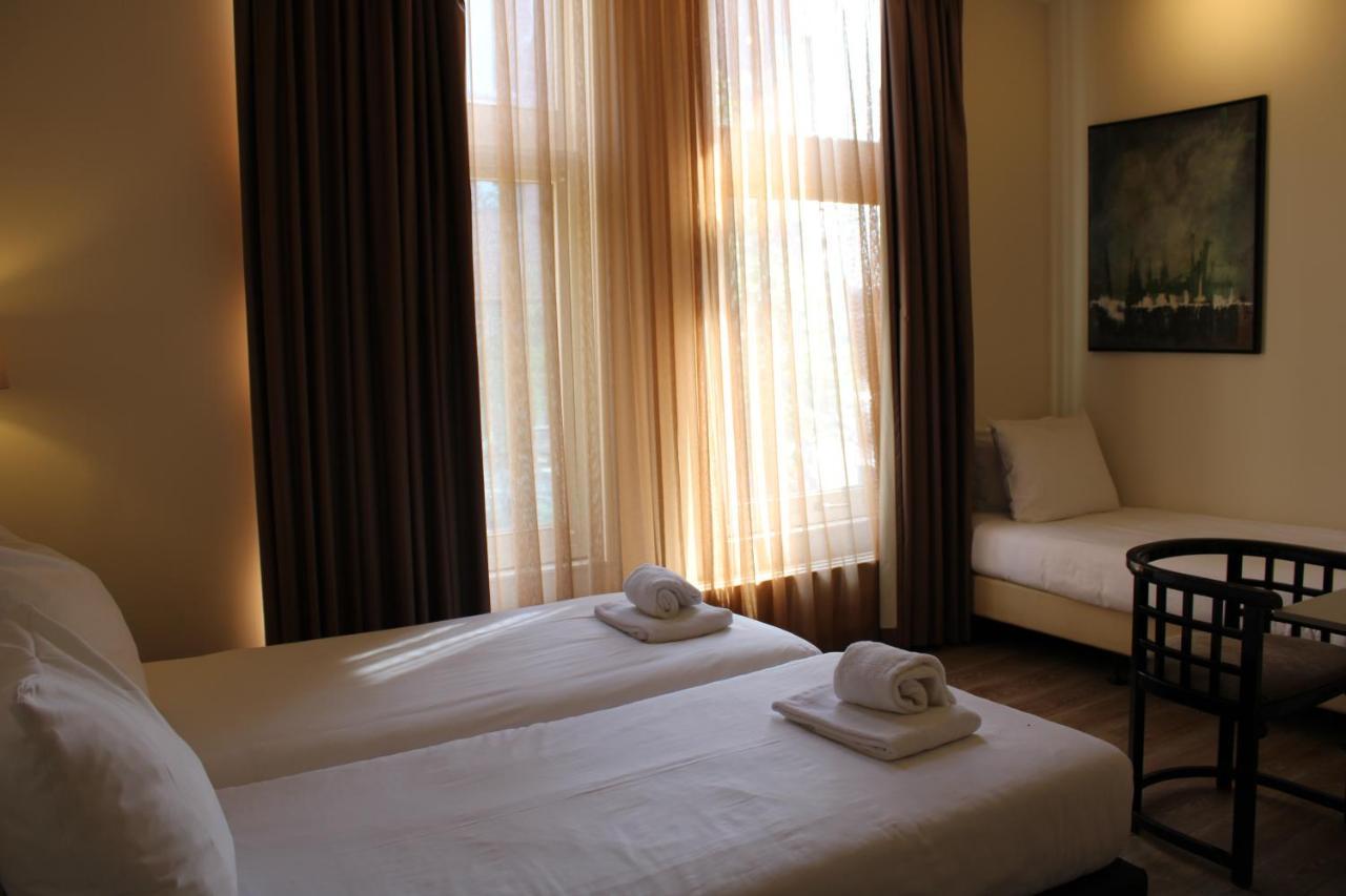 Hotel Raecks Haarlem Esterno foto