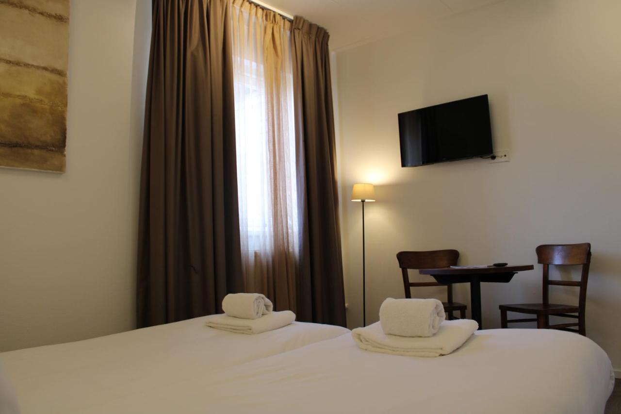 Hotel Raecks Haarlem Esterno foto
